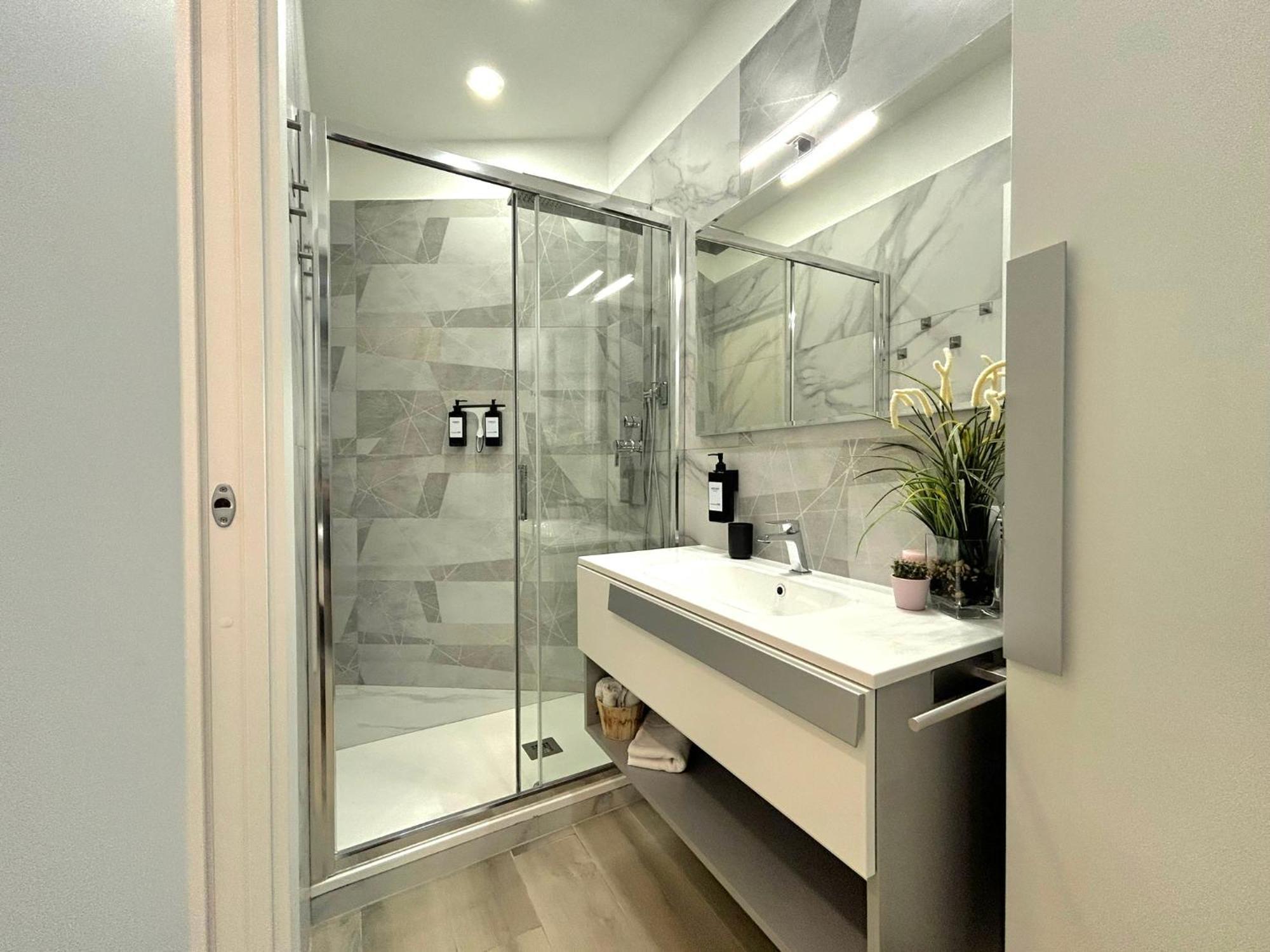 Modern Apartments Mm3 Afforifn Only 15 Min From Duomo ميلان المظهر الخارجي الصورة